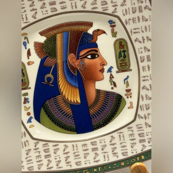 LIMOGES - FM Fathi Mahmoud Made in Egypt Square Plate 10”5 - Picture 3 of 9